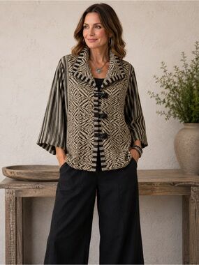 Patricia Palson Handwoven Jacket Wearable Art Black Cream Toggle